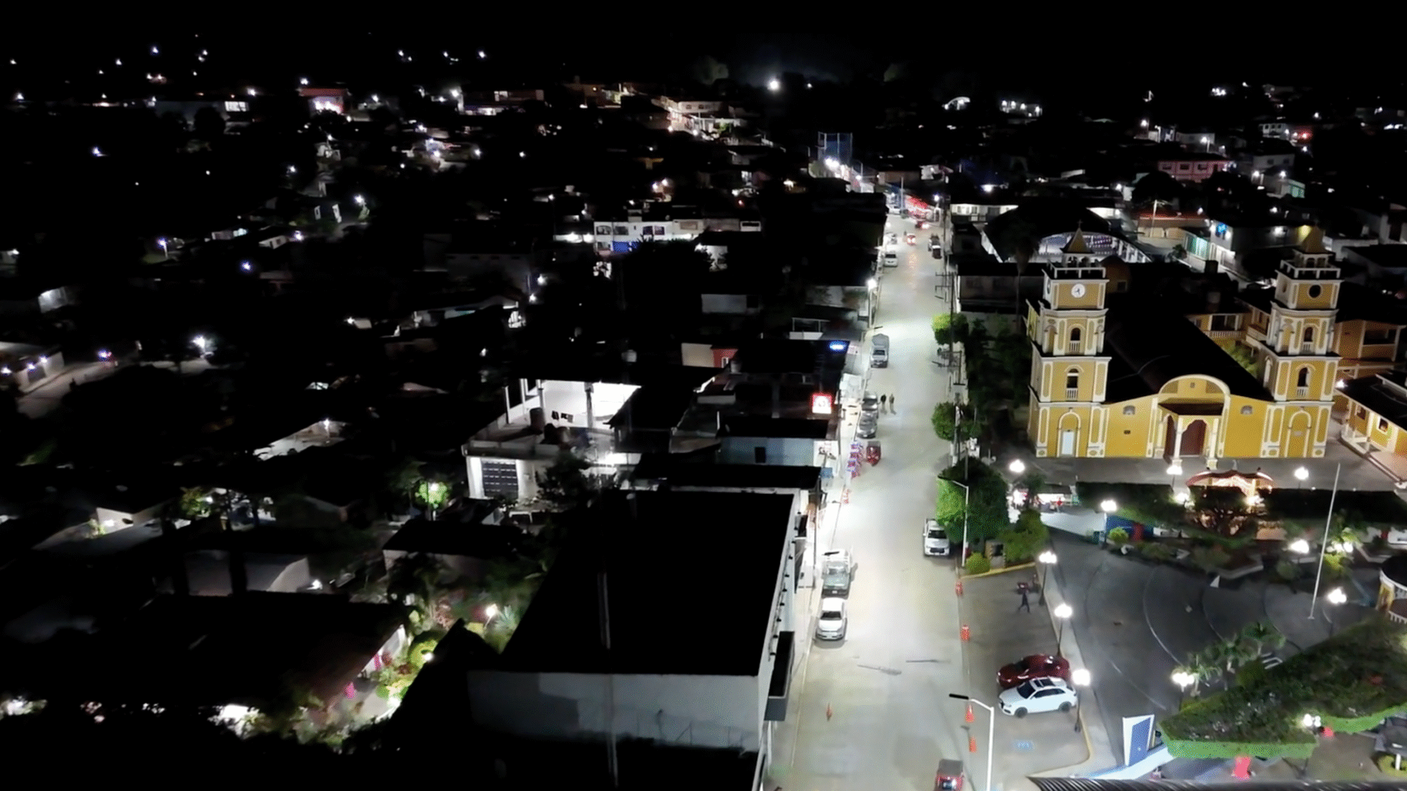 Luminaria solar para alumbrado en Texistepec, Veracruz